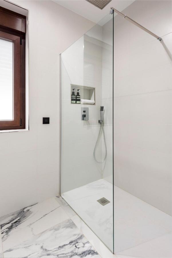 Quivir Apartamentos Deluxe Casa Del Arco Andújar Esterno foto
