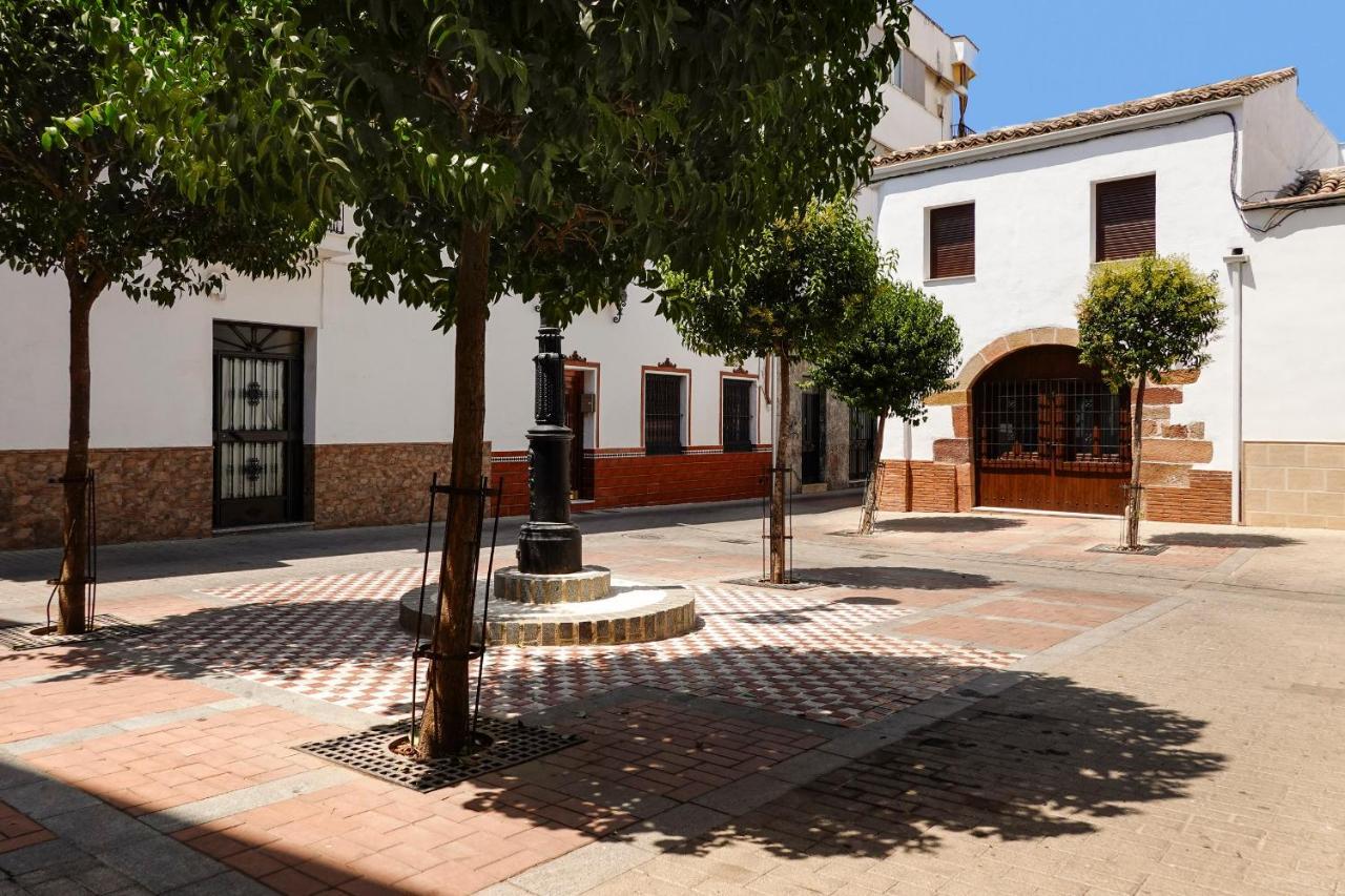 Quivir Apartamentos Deluxe Casa Del Arco Andújar Esterno foto