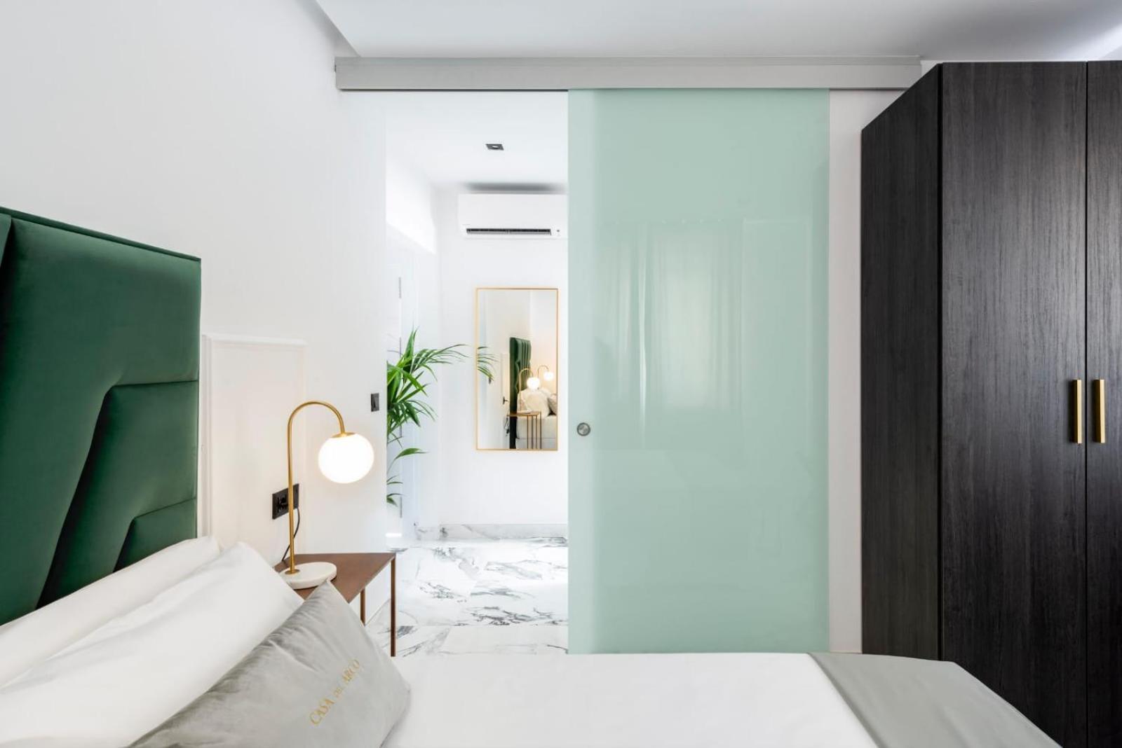 Quivir Apartamentos Deluxe Casa Del Arco Andújar Esterno foto